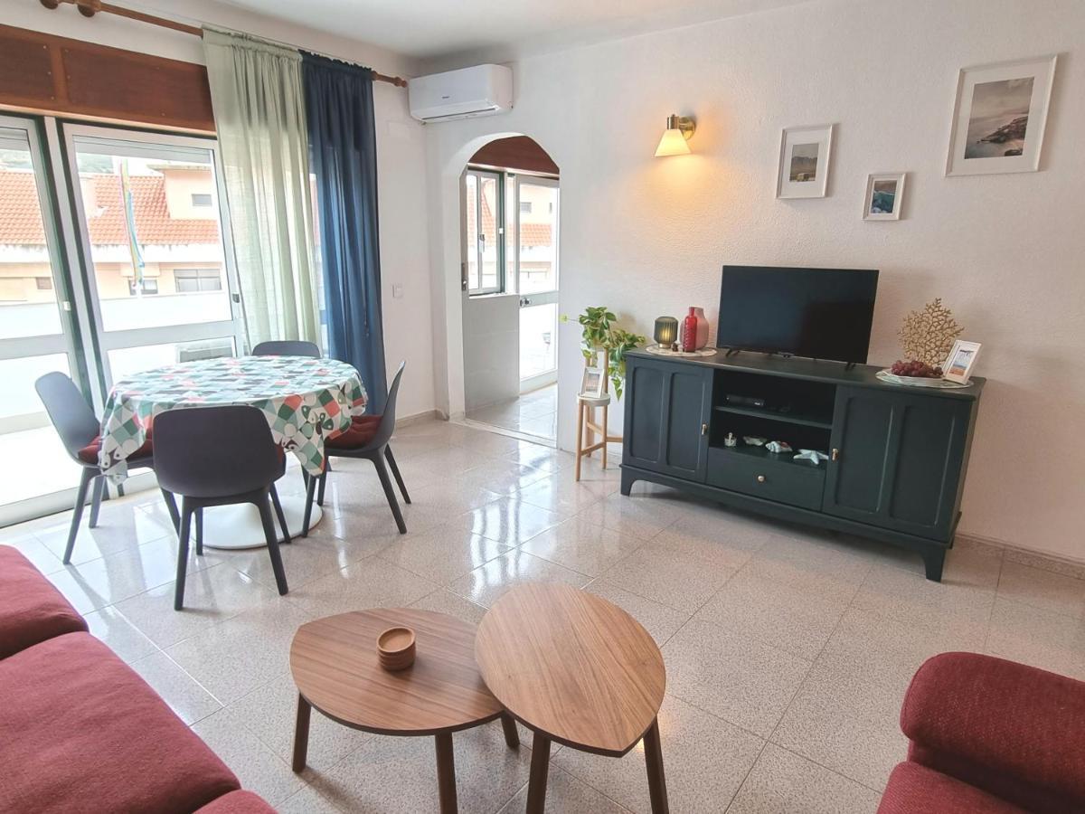 Casa Mar E Sol, New Apartment Near The Beach With Balcony Sesimbra Dış mekan fotoğraf